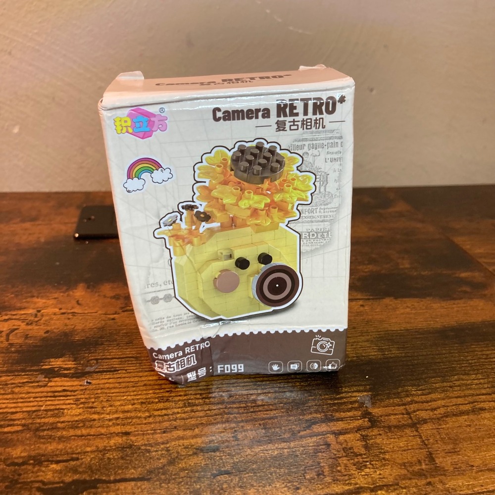Camera Retro Sunflower Building Block Set Classic Vintage Model F099 Yellow